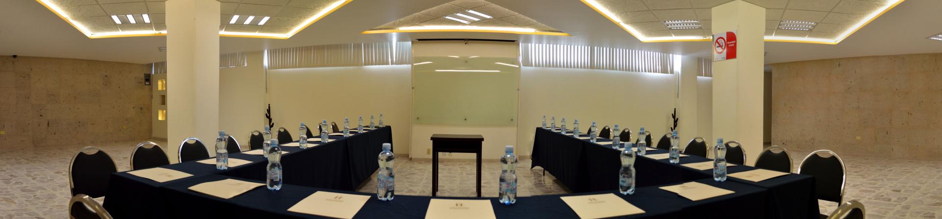 אגואסקליינטס Hotel Elizabeth Ciudad Deportiva מראה חיצוני תמונה